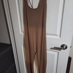 Brown Sleeveless Criss Cross Backlass Summer Beach Jumpsuit Size L